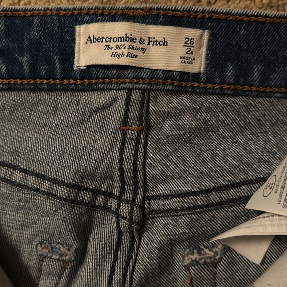 Abercrombie “90’s skinny” Jean - Picture 3 of 3